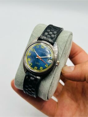 Vintage ETNA Swiss Made Men’s Manual Wind Mechanical Watch